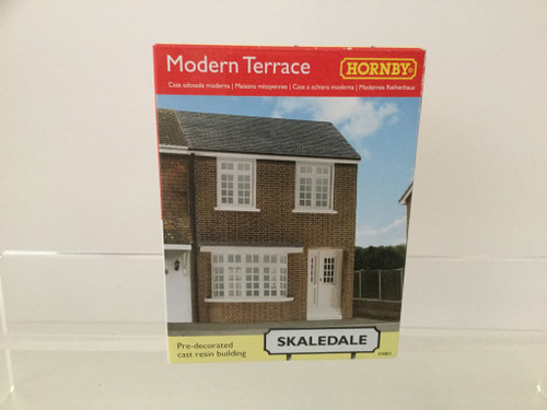 Hornby Skaledale R9801 modern terrace pre-decorated cast resin building