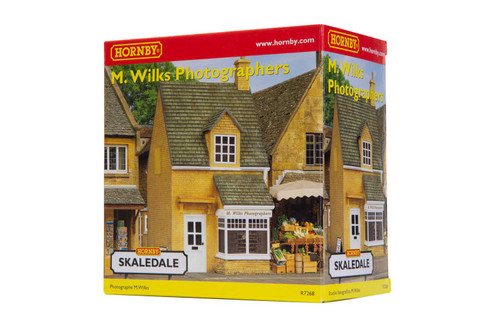 Hornby R7268 OO Gauge M. Wilks Photographers