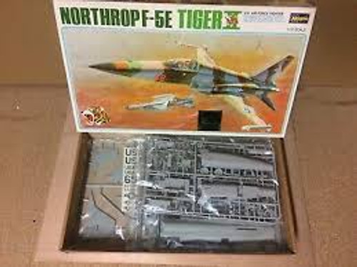 Hasegawa S022 1:32 Northrup F-5E Tiger II
