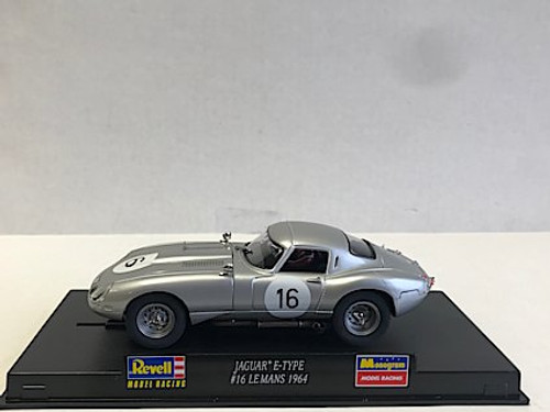 Revell 08359 1:32 Jaguar E-Type #16 Le Mans 1964