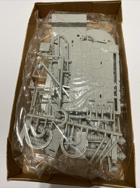 Polar Lights 5005 The Bride of Frankenstein