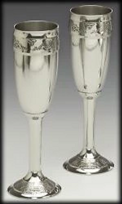Make the moment special with a set of Pewter Celtic Champagne Flute (8" high). The design taken from Celtic Manuscripts, comes in a black presentation box with blue satin insert.
Perfect gift for the bride and groom on their special day to make a toast to their future, full of love and happiness.
 Make the moment special with a set of Pewter Celtic Champagne Flute (8" high). The design taken from Celtic Manuscripts, comes in a black presentation box with blue satin insert.
Perfect gift for the bride and groom on their special day to make a toast to their future, full of love and happiness.