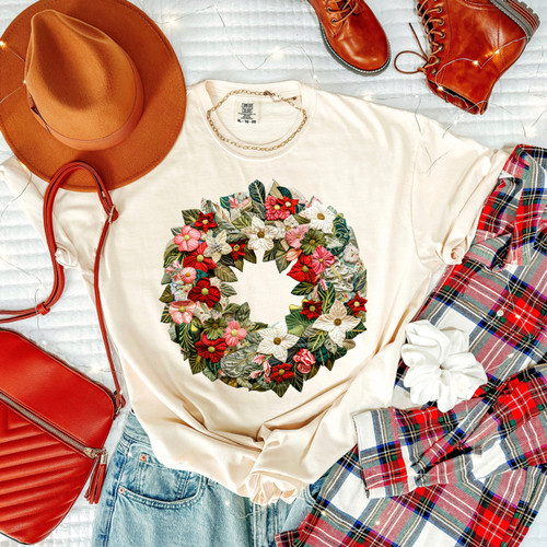 Faux Quilted Wreath Tee