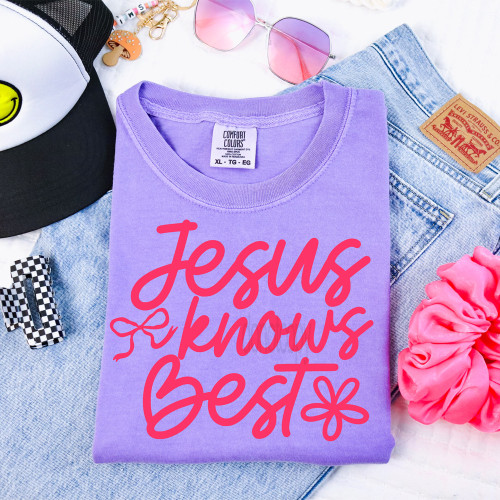 Jesus Knows Best Tee