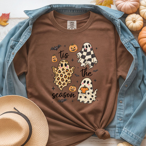 Tis The Season Patterned Ghosts Tee