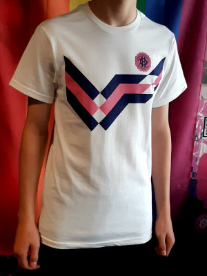 DHFC Omaggio ‘90 t-shirt new in stock