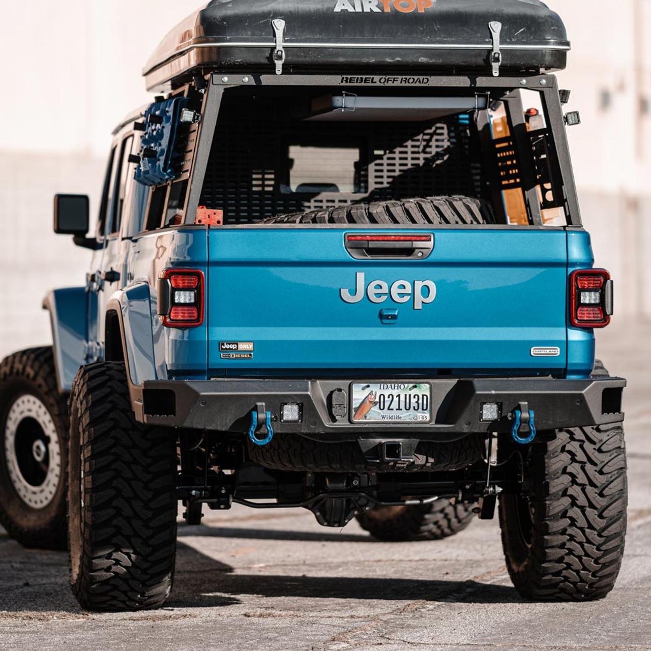 Rebel Off Road Summit Series Rear Bumper w/Bedside Slider Steps- Jeep  Gladiator JT
