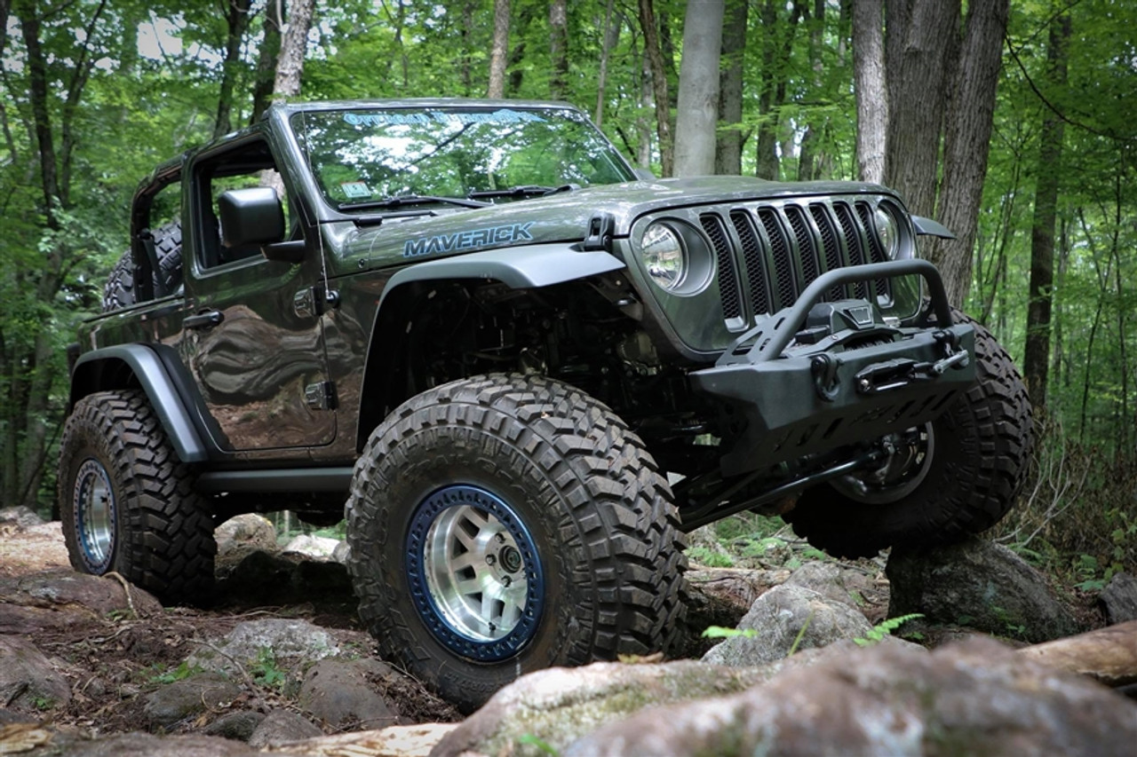 Motobilt Crusher Front Bumper w/ Bull Bar, Jeep JL / Gladiator JT