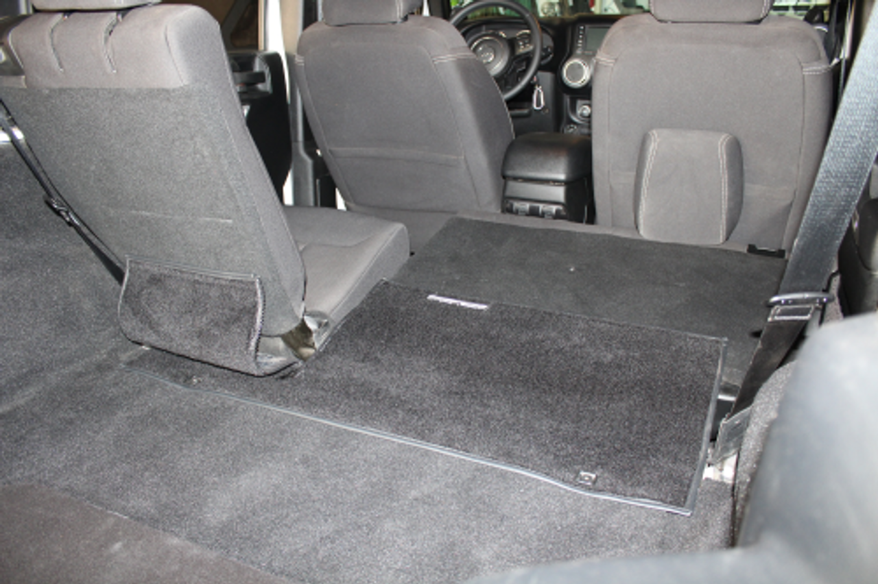 Innovative AT Products Jeep JKU Cargo Mat and Pet Saver