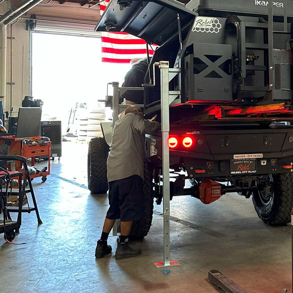 Canopy Screw Jack Legs By Rebel Off Road