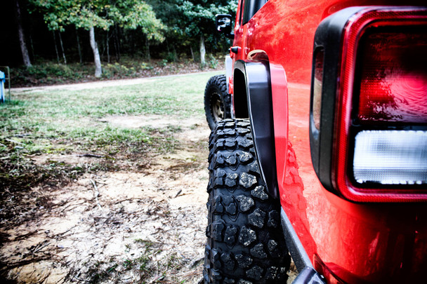 Motobilt Aluminum Rear Fender Flares for Jeep JT Gladiator