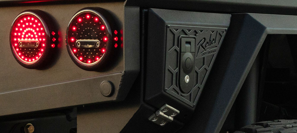 TACOMA BOBBED FLATBED TOOL BOX