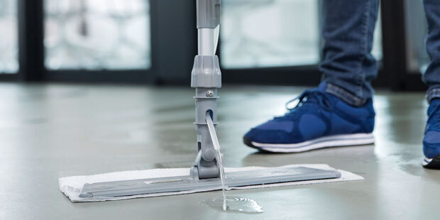 Spray mop systems