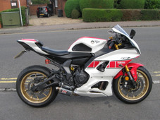 Yamaha YZF-R7 Anniversary Edition. Yoshimura exhaust and extra's