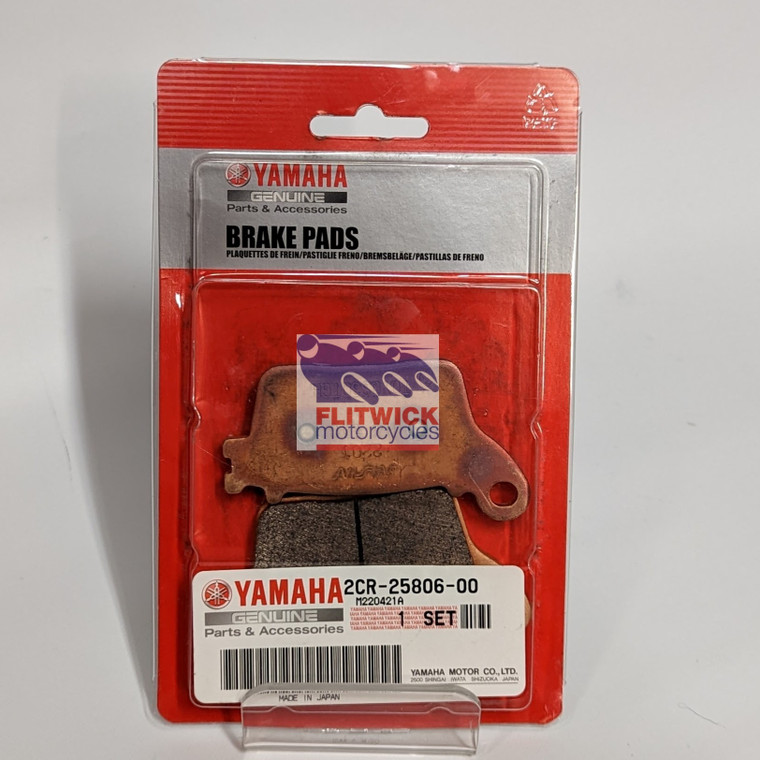 Genuine Yamaha YZF-R1 & YZF-R6 Rear Brake Pad Pair Set - 2CR-25806-00