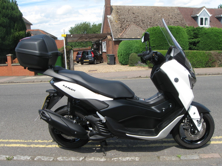 Yamaha NMAX 125. 1456 miles, top box, screen, LED lighting, heated grips!