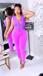 model 
5.3
weight 160 
wearing size medium in vest 
