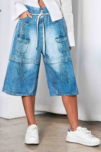 Jorts are in season :