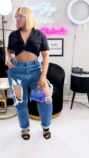 YOUR BOYFRIEND JEANS HAVE NEVER