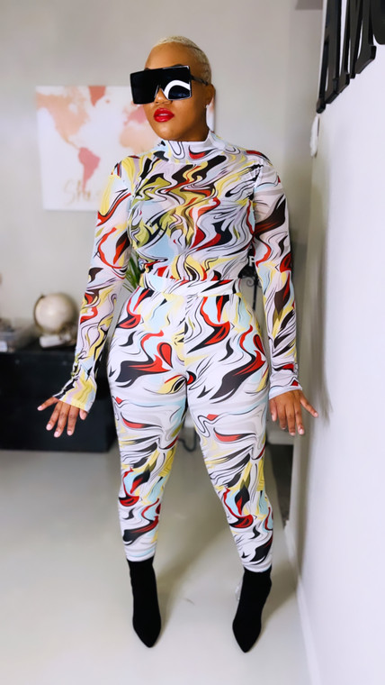 model wearing size medium 
weighs 175 
5.3 