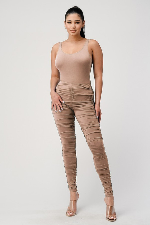 Its giving Giving Kim vibes : 