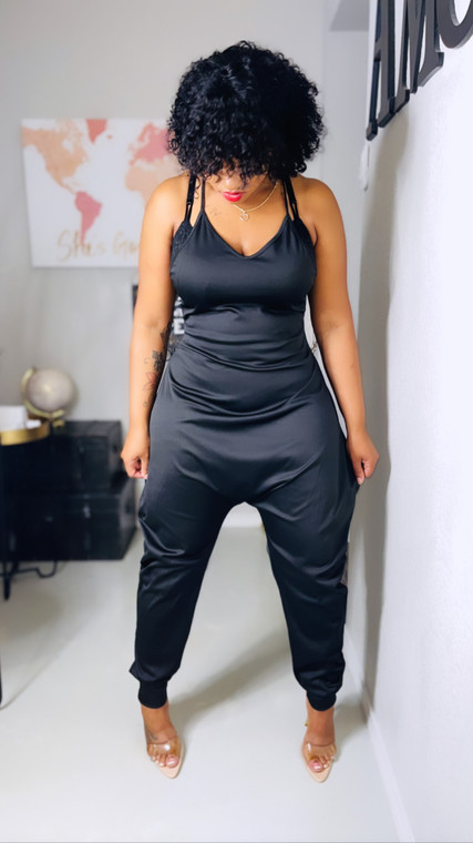 Model wearing size medium 