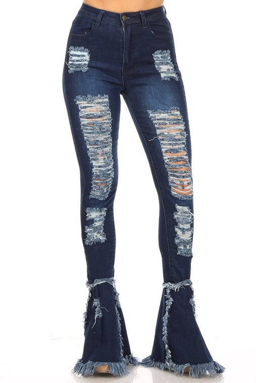 In those jeans : dark blue 