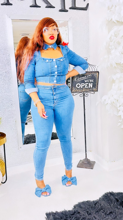model wearing size medium this is a stretch denim *