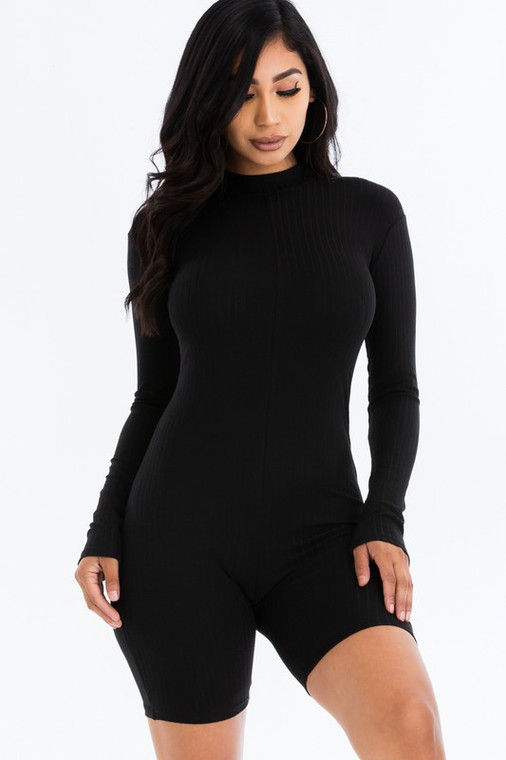 Form fitting romper, zips up the front. great quality and very stretchy. 