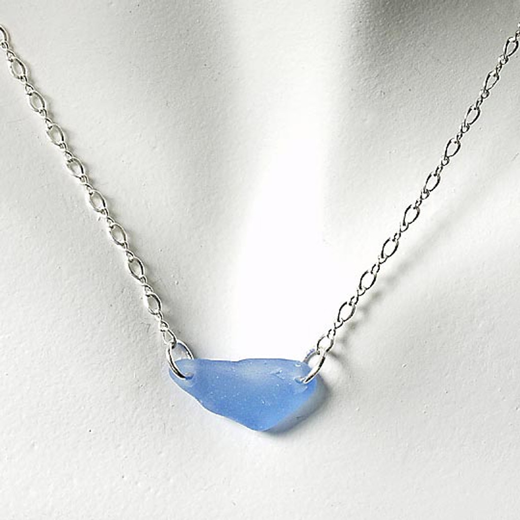 Periwinkle Glass Laurie Necklace