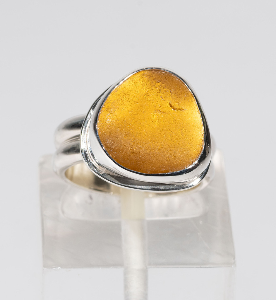 Golden Amber Ring size 7