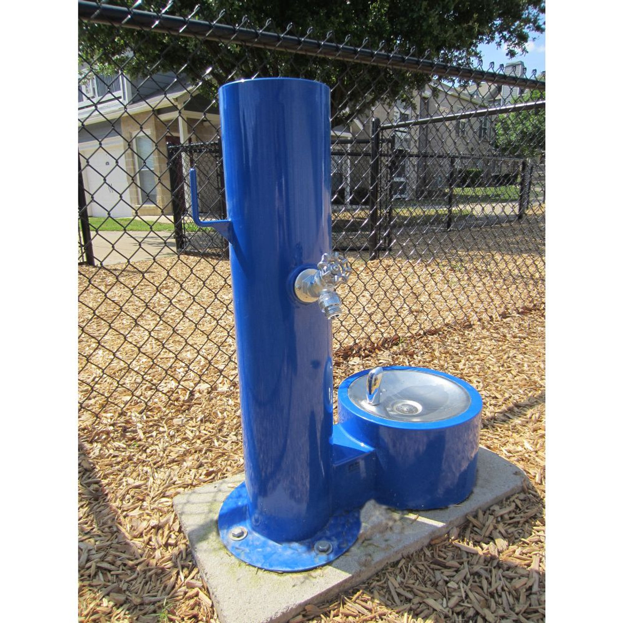 Deluxe Dog Watering Station - blue