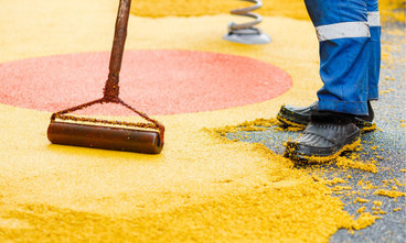 Pea Gravel vs. Rubber Surfacing: Which Is Right for You?