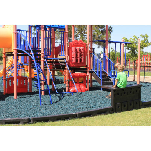 Border Backless Bench - angle