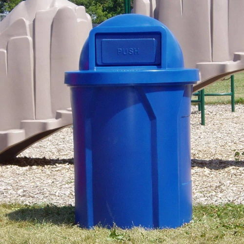 Outdoor Round Dome Top Plastic Trash Bin