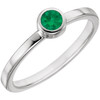 14 Karat White Gold Emerald Gemstone Ring