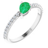 14 Karat White Gold Emerald and 00.17 Carat Diamond Ring