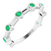 14 Karat White Gold Emerald Bezel Set Bar Ring