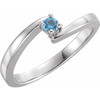 Family Bypass Ring Mounting in 18 Karat White Gold for Round Stone, 4.49 grams