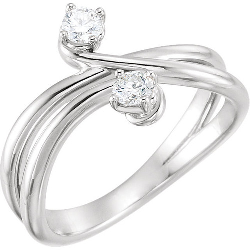 14 Karat White Gold 0.25 Carat Diamond 2 Stone Ring