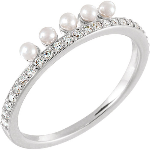 14 Karat White Gold Freshwater Pearl and 0.20 Carat Diamond Stackable Ring