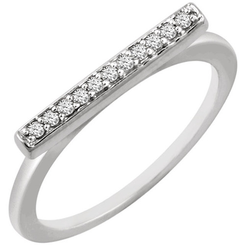 14 Karat White Gold 0.10 Carat Diamond Bar Ring