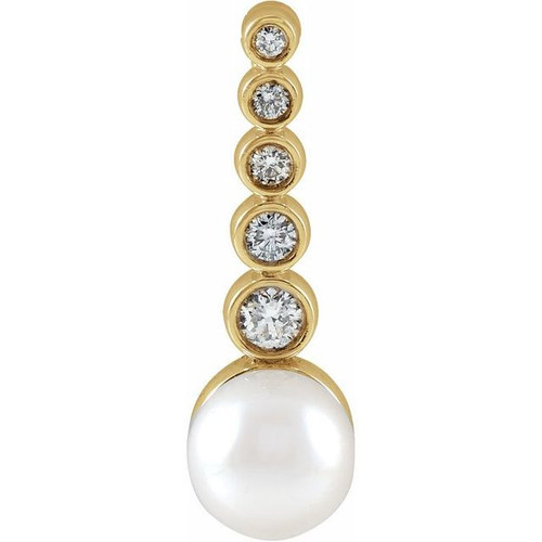 Akoya Pearl Pendant in 14 Karat Yellow Gold Cultured Akoya Pearl and 0.12 Carat Diamond Bar Pendant