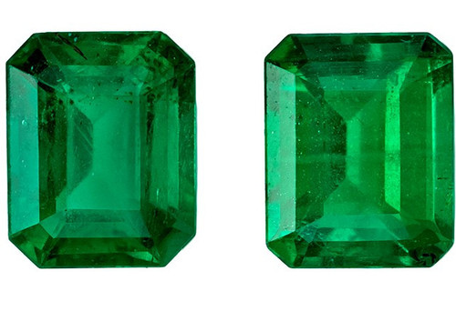 Matching Pair of Emerald Cut Emerald Gemstones - Gem Green - 0.87 carats - 5.1 x 4.1mm