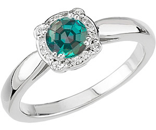 Alexandrite Ring in White Gold and Diamonds set with 0.50 Carat AAA Grade 4.80 mm Round Cut Alexandrite and Diamonds