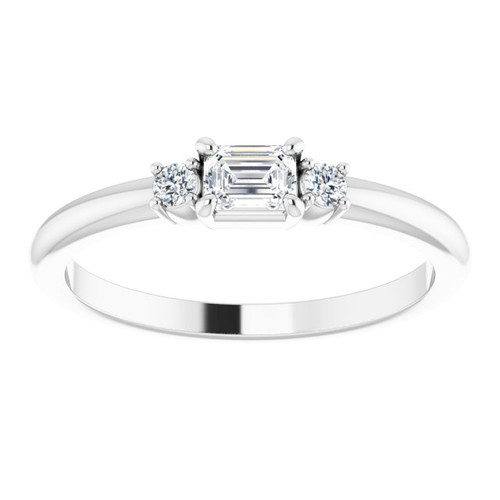 14 Karat White Gold 0.33 Carat Diamond Stacklable Ring