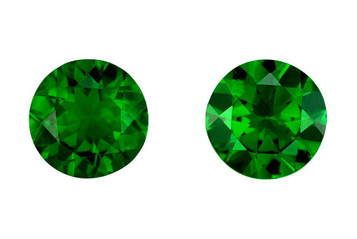 Green Tsavorite - Round Cut - 0.9 carats - 5mm size