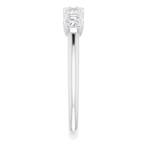 14 Karat White Gold 0.33 Carat Diamond Ring..