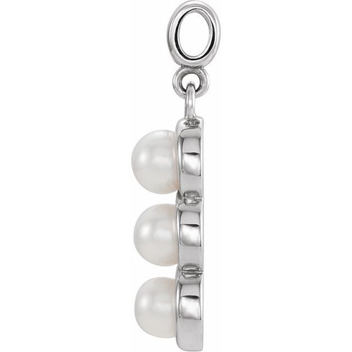 14 Karat White Gold Freshwater Pearl Pendant.