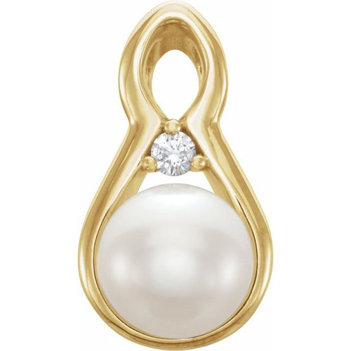 14 Karat Yellow Gold Freshwater Pearl & .03 Carat Diamond Pendant.